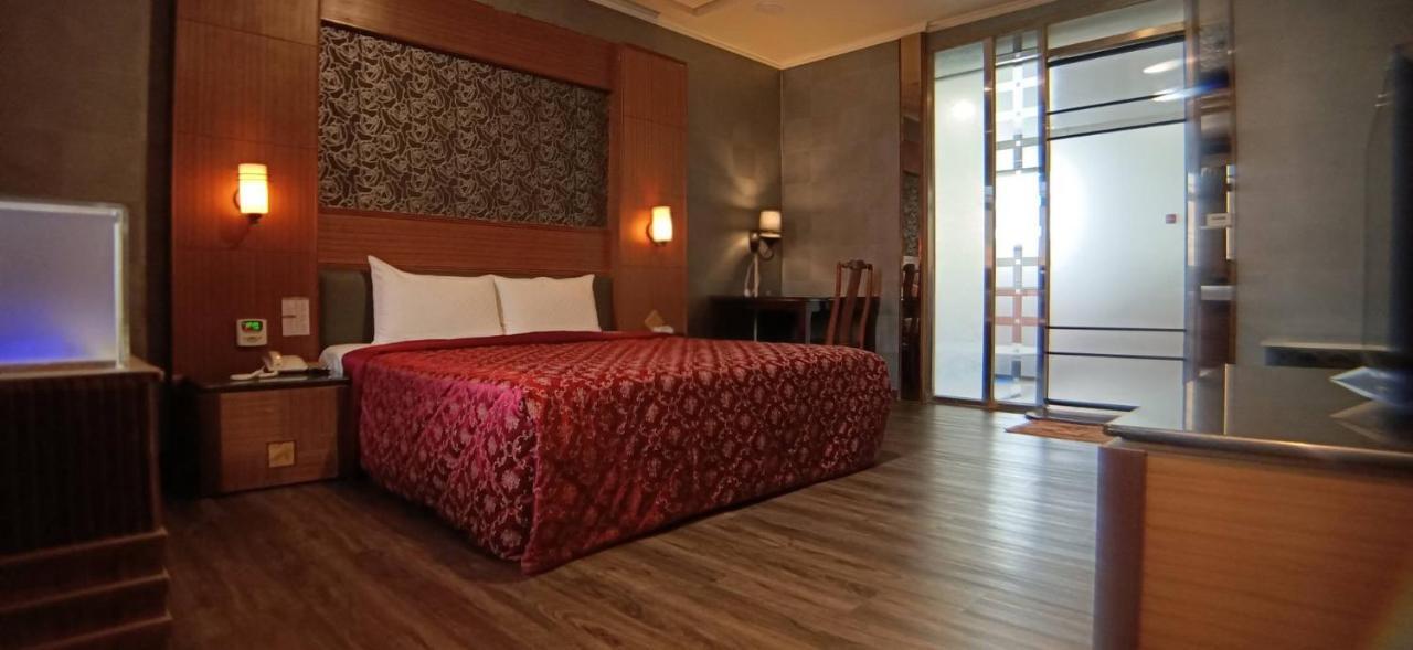Wen Mei Motel Nantou Exterior photo